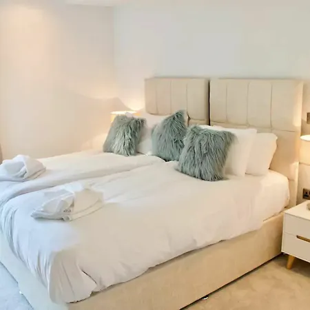 Luxurious Central Edinburgh Apartment - Sleeps 6 Esterno foto