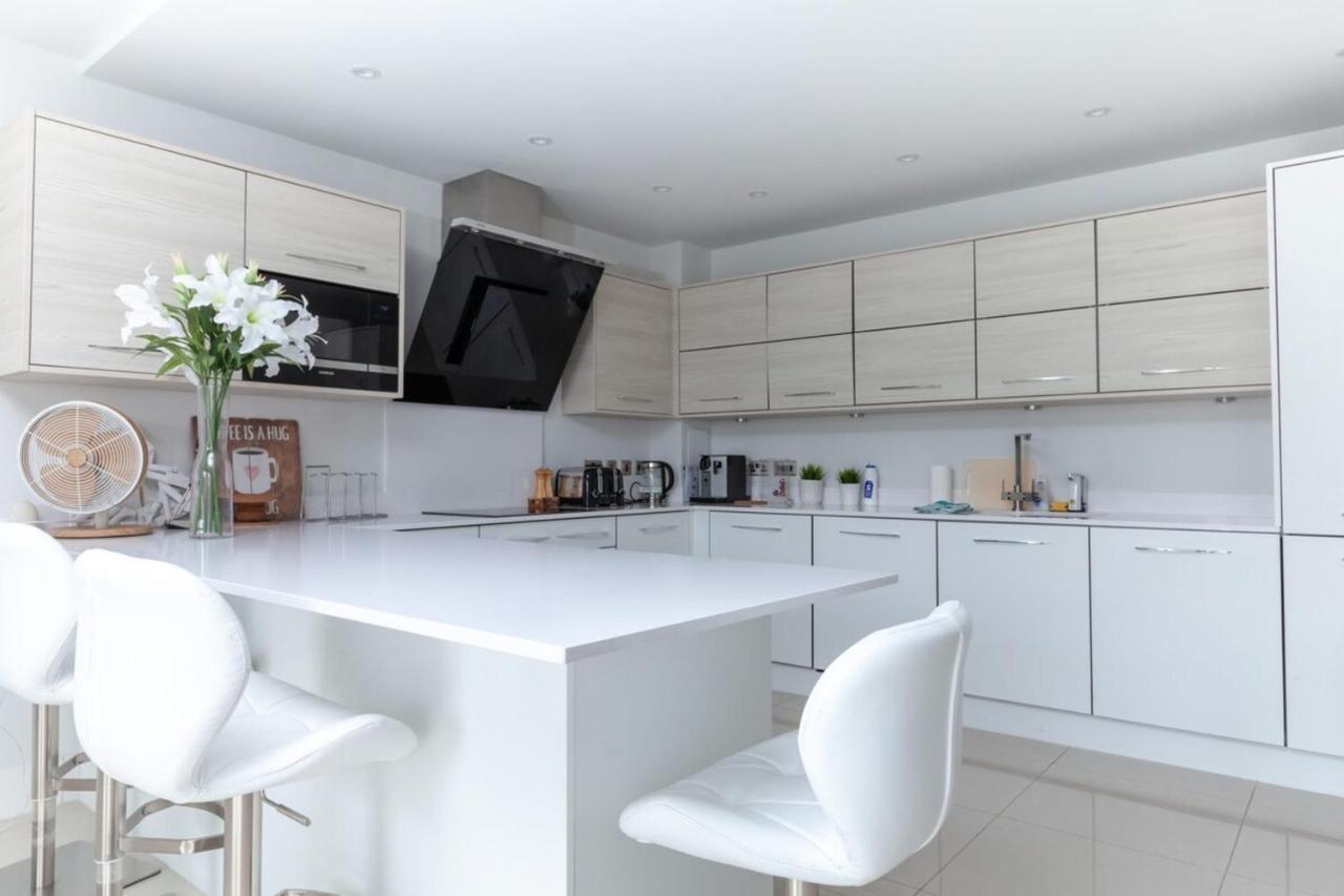 Luxurious - Sleeps 6 Edimburgo