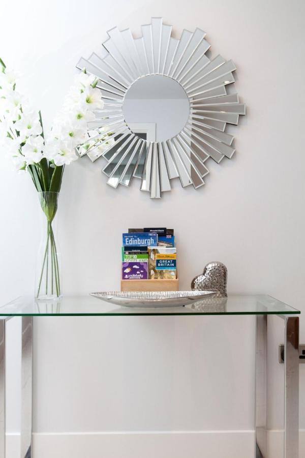 Luxurious - Sleeps 6 Edimburgo