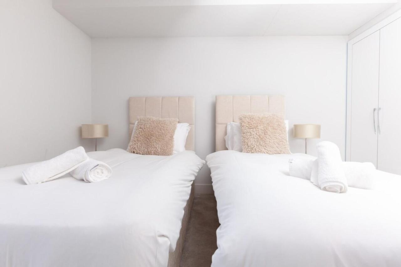 Luxurious - Sleeps 6 Appartamento *